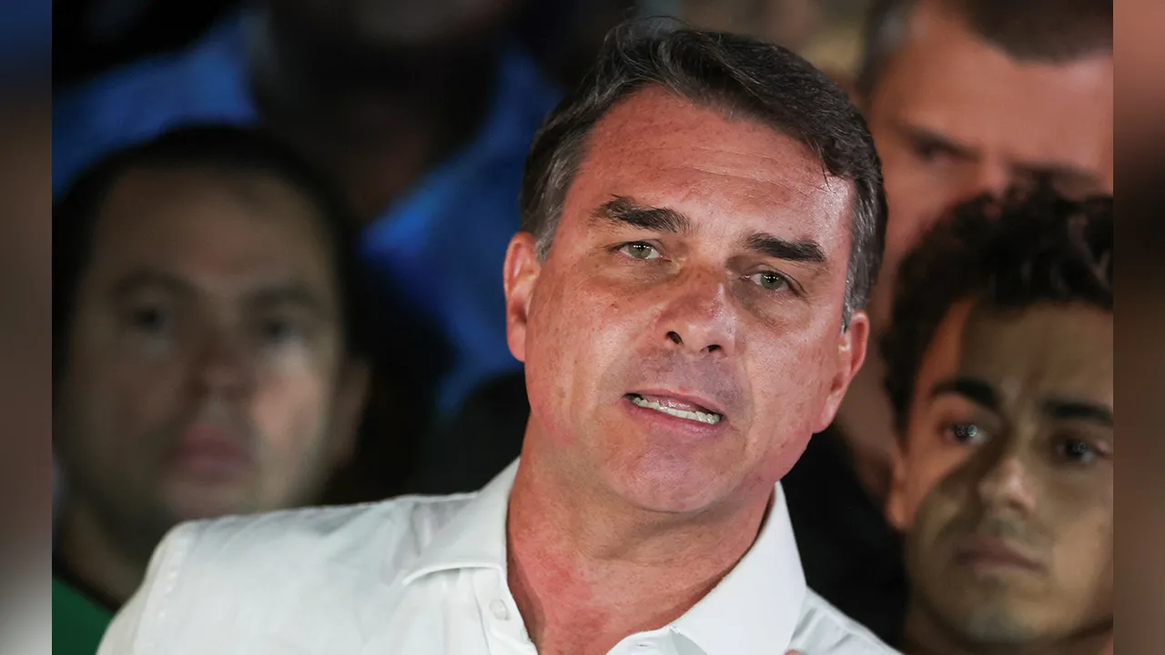 Brazilian presidential candidate Flavio Bolsonaro of the Liberal Party (PL) speaks after losing the presidential runoff election, in Brasilia, Brazil October 25, 2026. REUTERS/Adriano Machado
