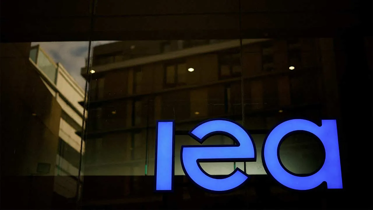 FILE PHOTO: A view of the logo of the International Energy Agency in Paris, France, December 15, 2023. REUTERS/Sarah Meyssonnier/File Photo