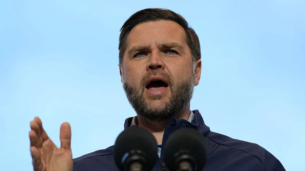US Vice President JD Vance speaks at a campaign rally at Fairbanks International Airport in Fairbanks, Alaska, US, October 5, 2026. Jacquelyn Martin/Pool via REUTERS