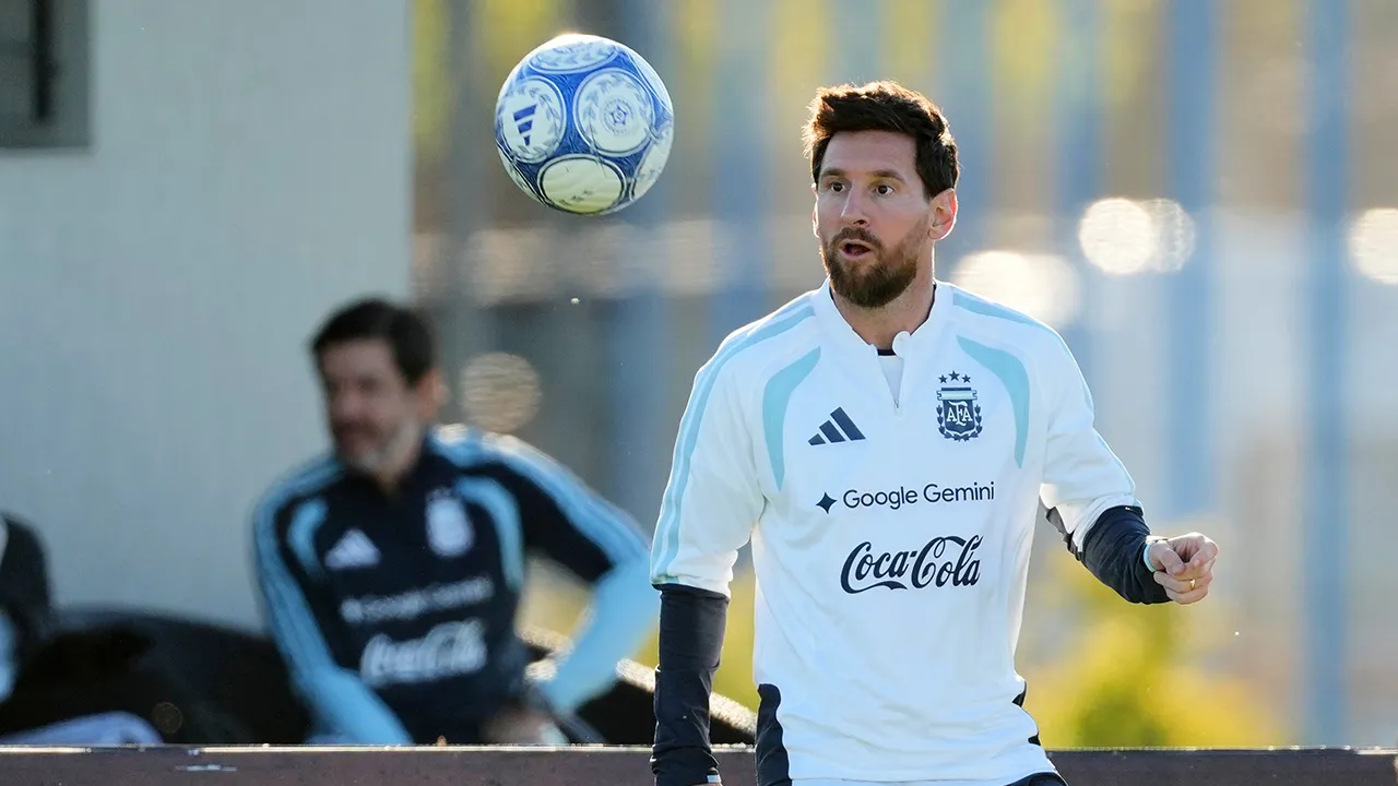 Argentina's Lionel Messi trains for his final game with the national team, an international friendly soccer match against Benin, in Buenos Aires, Argentina, Monday, Oct. 5, 2026. (AP Photo/Gustavo Garello)