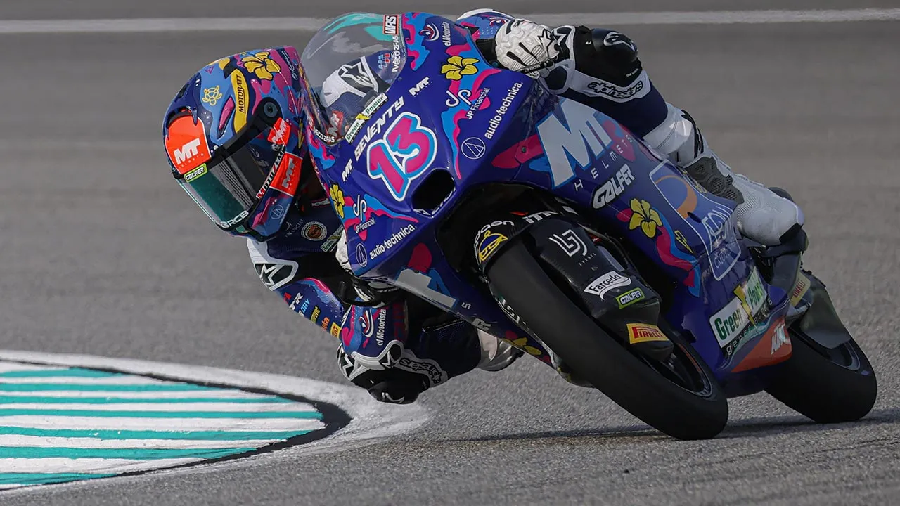 SEPANG, 31 Okt -- Pelumba Moto3 negara Muhammad Hakim Danish Ramli daripada pasukan AEON Credit-MT Helmets-MSi memiringkan motosikalnya ketika mengambil selekoh pada sesi latihan hari kedua menjelang Grand Prix Motosikal Malaysia 2026 di Litar Antarabangsa Sepang hari ini.  -- fotoBERNAMA (2026) HAK CIPTA TERPELIHARA  SEPANG, Oct 31 -- Malaysian Moto3 rider Muhammad Hakim Danish Ramli of the AEON Credit-MT Helmets-MSi team leans into a corner during the second day of practice ahead of the 2026 Malaysian Mot