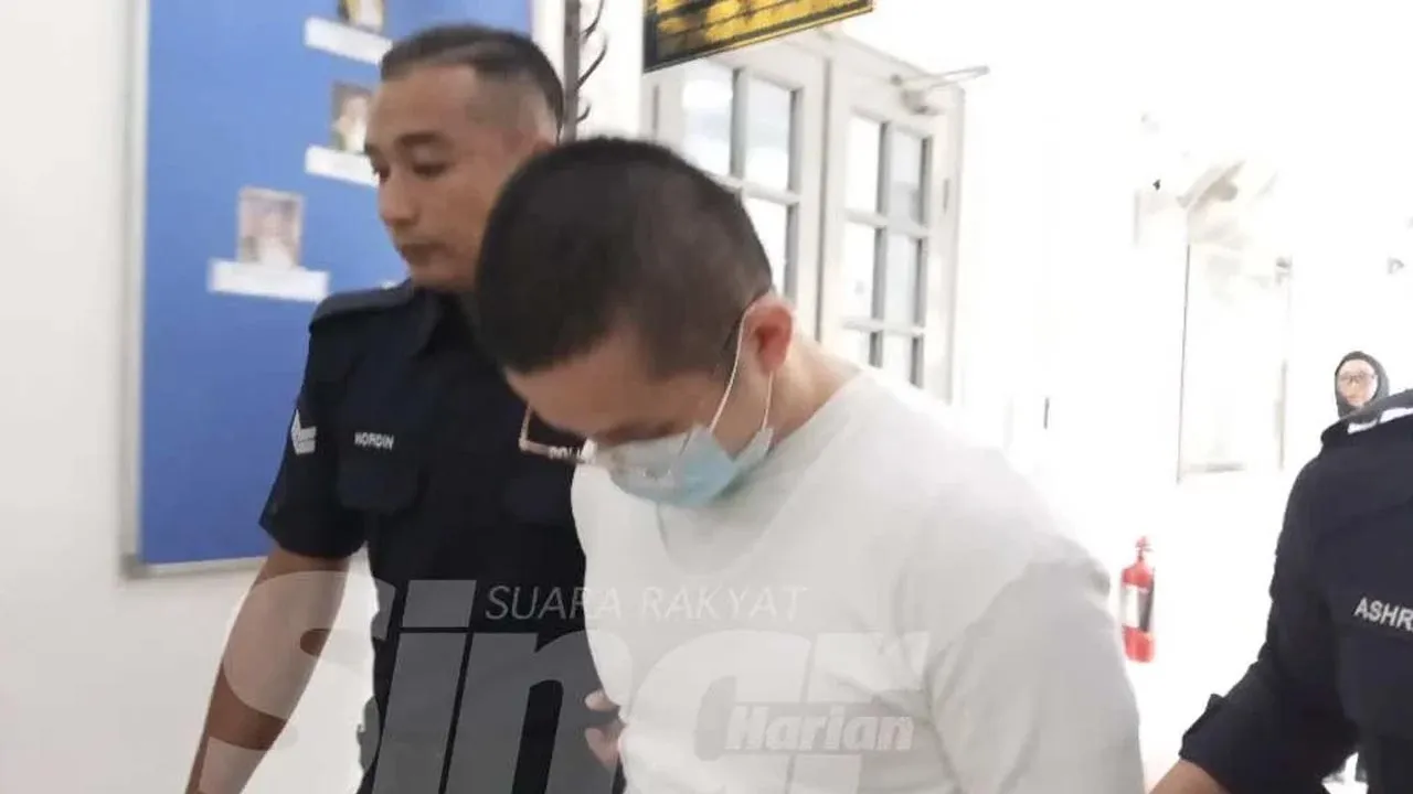 Seorang bekas pemandu e-hailing dijatuhkan hukuman penjara selepas mengaku bersalah mendera seorang kanak-kanak lelaki berusia tiga tahun hingga menyebabkan kematiannya. -- SINAR HARIAN