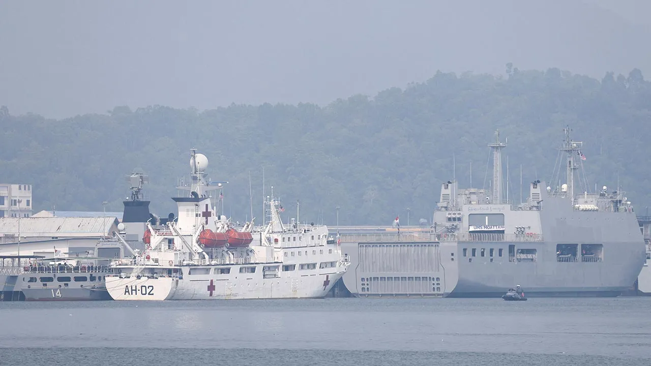 Myanmar Navy vessels UMS King Sin Phyu Shin and UMS Moattama, and Myanmar Navy hospital vessel Thanlwin, which will be used to pick up repatriated Myanmar nationals from Malaysia, are docked at the Lumut Naval Base in Lumut, Malaysia, September 29, 2026. REUTERS/Hasnoor Hussain