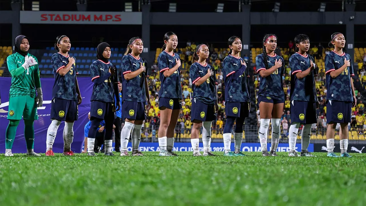 KUALA LUMPUR, 11 Okt - Barisan pemain B-17 wanita negara beraksi menentang India pada perlawanan Kelayakan Piala Asia Wanita B-17 2027 di Stadium Majlis Perbandaran Selayang hari ini.  - fotoBERNAMA (2026) HAK CIPTA TERPELIHARA