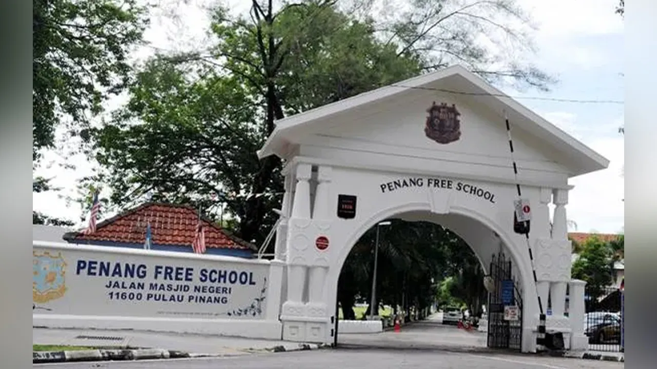 generic bangunan Penang Free School