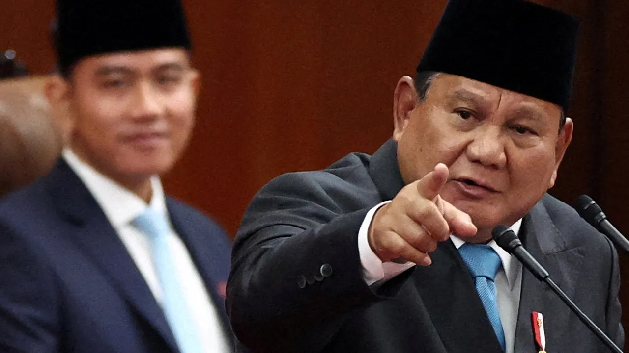 Indonesian President Prabowo Subianto gestures while delivering his speech on economic policies and 2027 fiscal plan to parliament members, as Vice President Gibran Rakabuming Raka reacts, at the parliament building in Jakarta, Indonesia, May 20, 2026. REUTERS