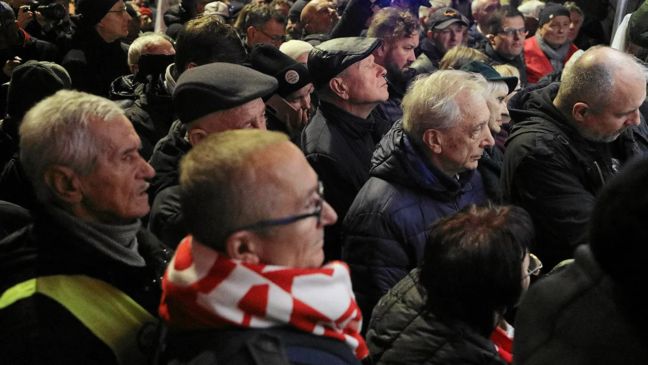 Demonstrators attend a protest outside the premises of Poland's Constitutional Tribunal, after the tribunal said on its website that the tribunal's president Bogdan Swieczkowski, who was a deputy justice minister under the PiS government, had been suspended on Friday, in Warsaw, Poland, October 30, 2026. Michal Borowczyk/Agencja Wyborcza.pl/via REUTERS