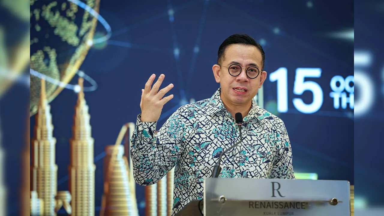 KUALA LUMPUR, 15 Okt -- Menteri Pembangunan Usahawan dan Koperasi Steven Sim Chee Keong berucap pada Majlis Perasmian Persidangan Eksport Enterprise 50 2026 hari ini.  --fotoBERNAMA (2026) HAK CIPTA TERPELIHARA