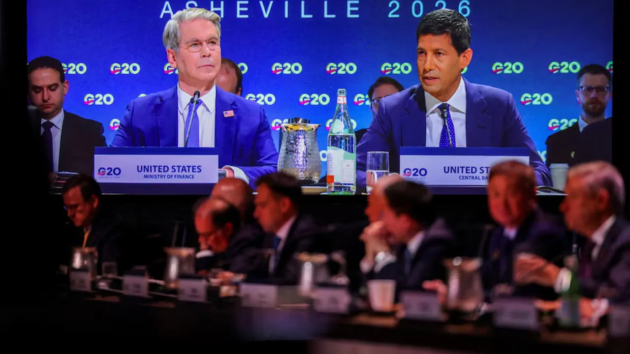U.S. Treasury Secretary Scott Bessent and Federal Reserve Chair Kevin Warsh attend a plenary session as finance ministers and central bank governors from G20 countries meet in Asheville, North Carolina, U.S., August 31, 2026. REUTERS/Sam Wolfe/File Photo