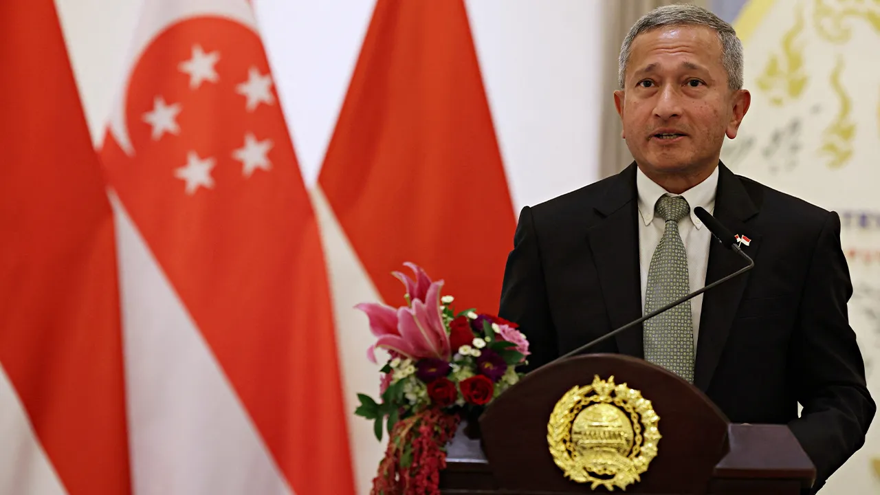 Singapore Foreign Minister Vivian Balakrishnan speaks during a press briefing with Indonesian Foreign Minister Arrmanatha Nasir (not pictured) in Jakarta, Indonesia, October 27, 2026. REUTERS/Ajeng Dinar Ulfiana