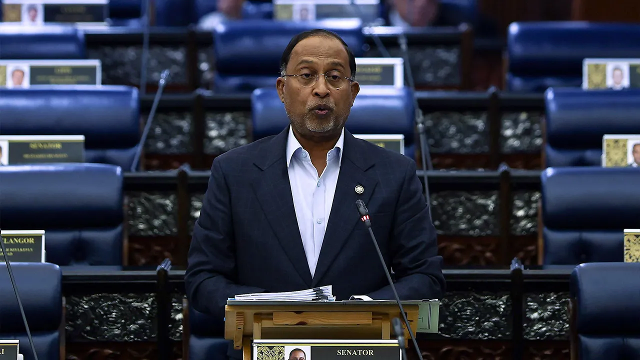 KUALA LUMPUR, 27 Okt -- Menteri Pendidikan Tinggi Datuk Seri Dr Zambry Abd Kadir ketika menggulung perbahasan sempena Mesyuarat Ketiga, Penggal Kelima, Parlimen ke-15 di Bangunan Parlimen hari ini._BERNAMA