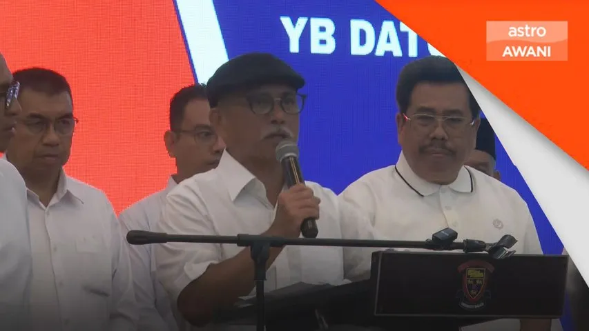 Ronald desak Muhyiddin letak jawatan, berundur secara terhormat