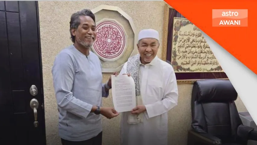 Khairy Jamaluddin kemuka surat rayuan kembali kepada UMNO