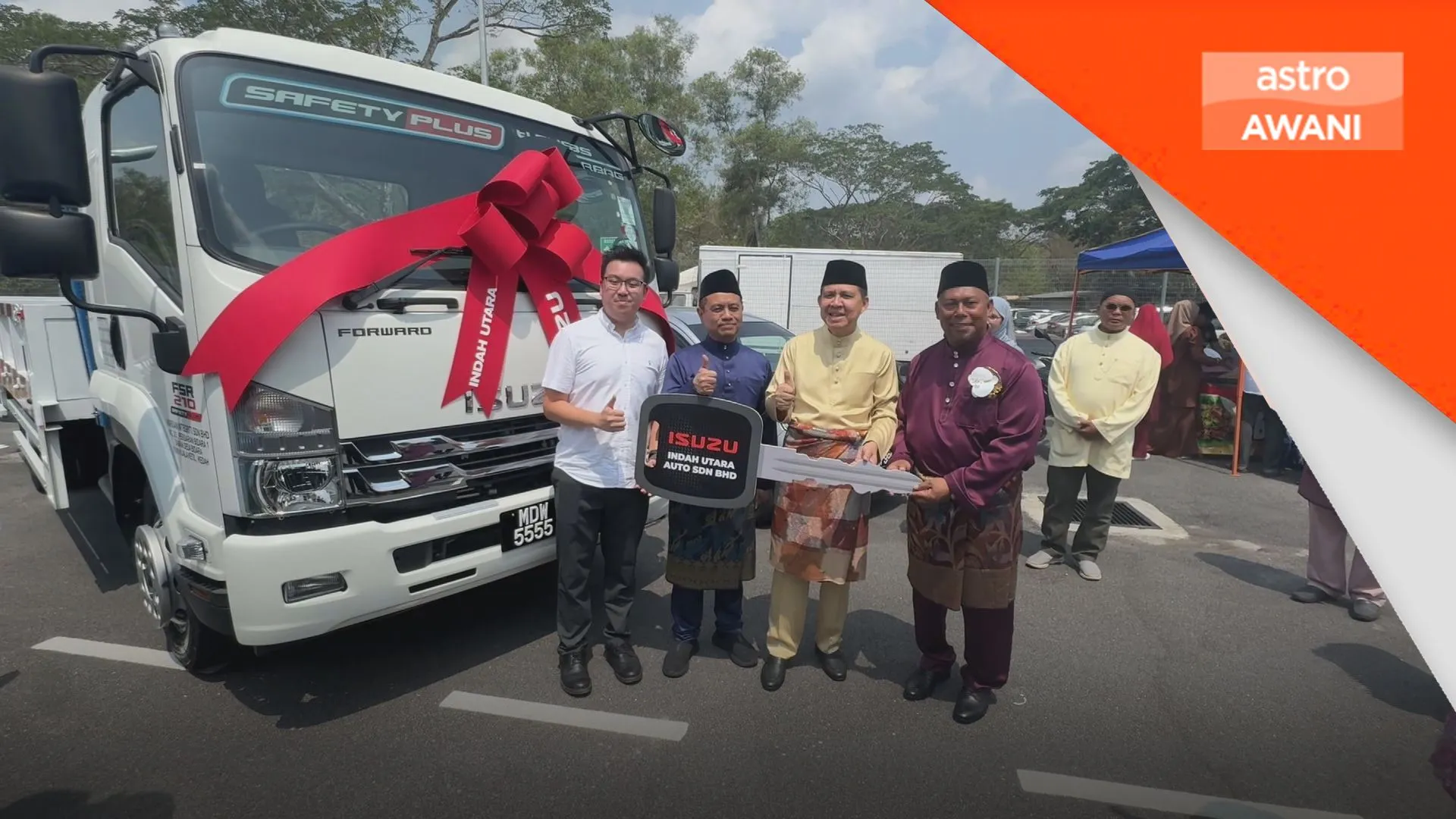 Bangunan bertingkat, gudang boleh jadi institut memandu