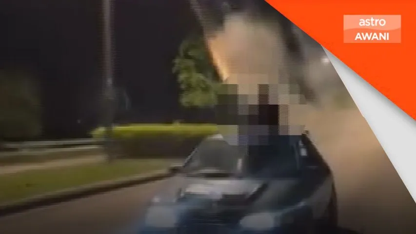 Polis kesan individu main mercun dari sunroof kereta