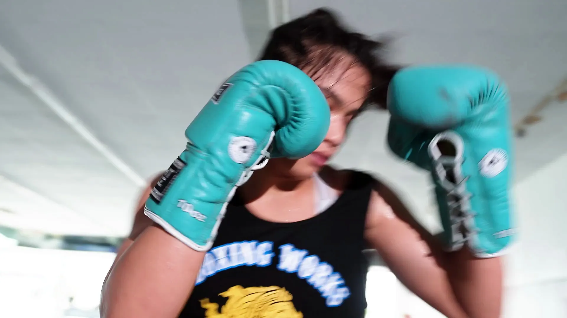 Jackie Buntan trains before her fight