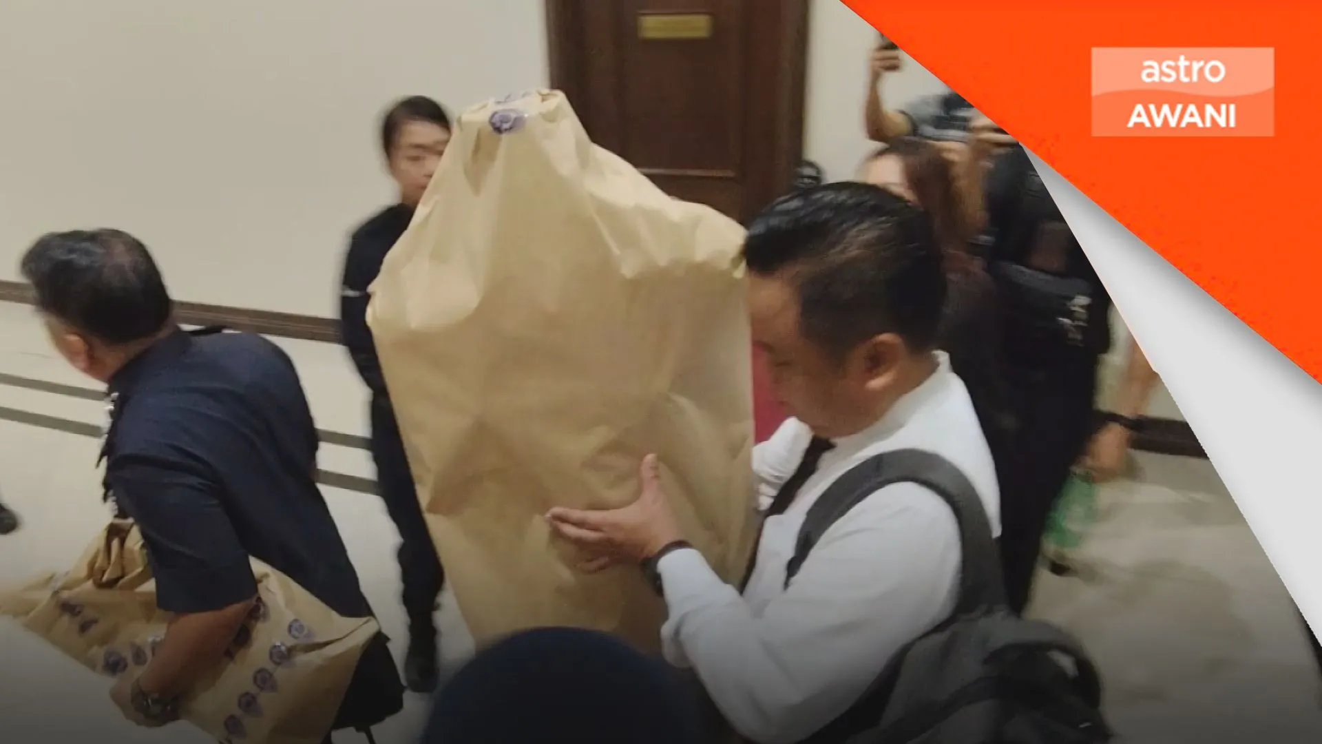 Trauma punca anak ambil masa kongsi cerita - Ibu saksi kanak-kanak