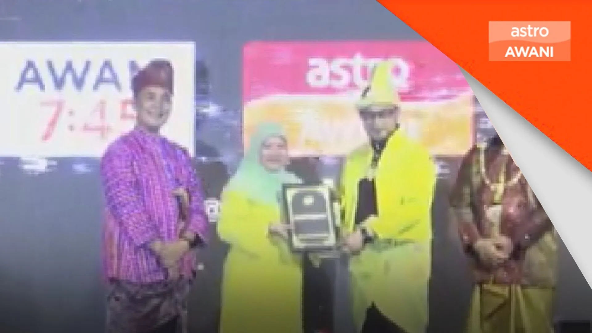 Astro AWANI terima Anugerah Media Elektronik JKKN 2025
