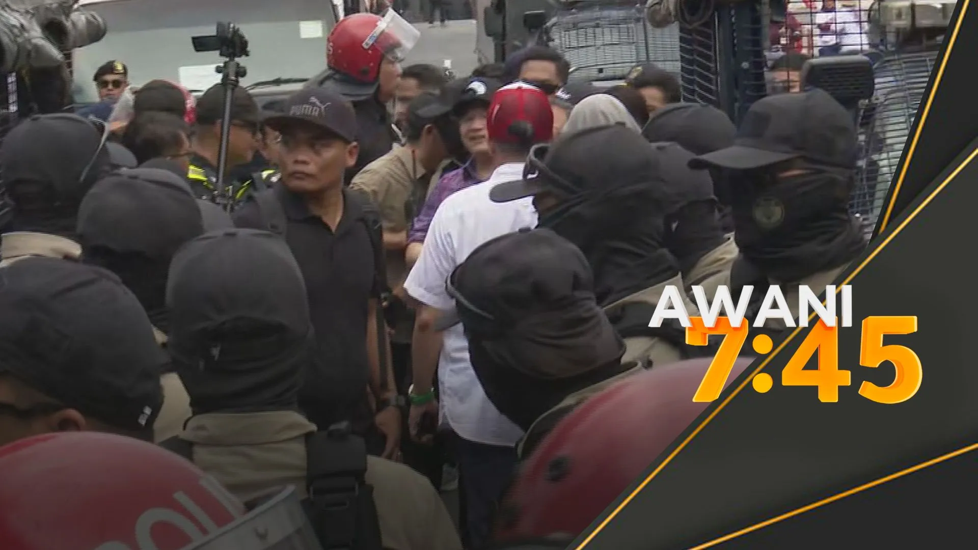 Penganjur, peserta perhimpunan Tangkap Azam Baki akan dipanggil