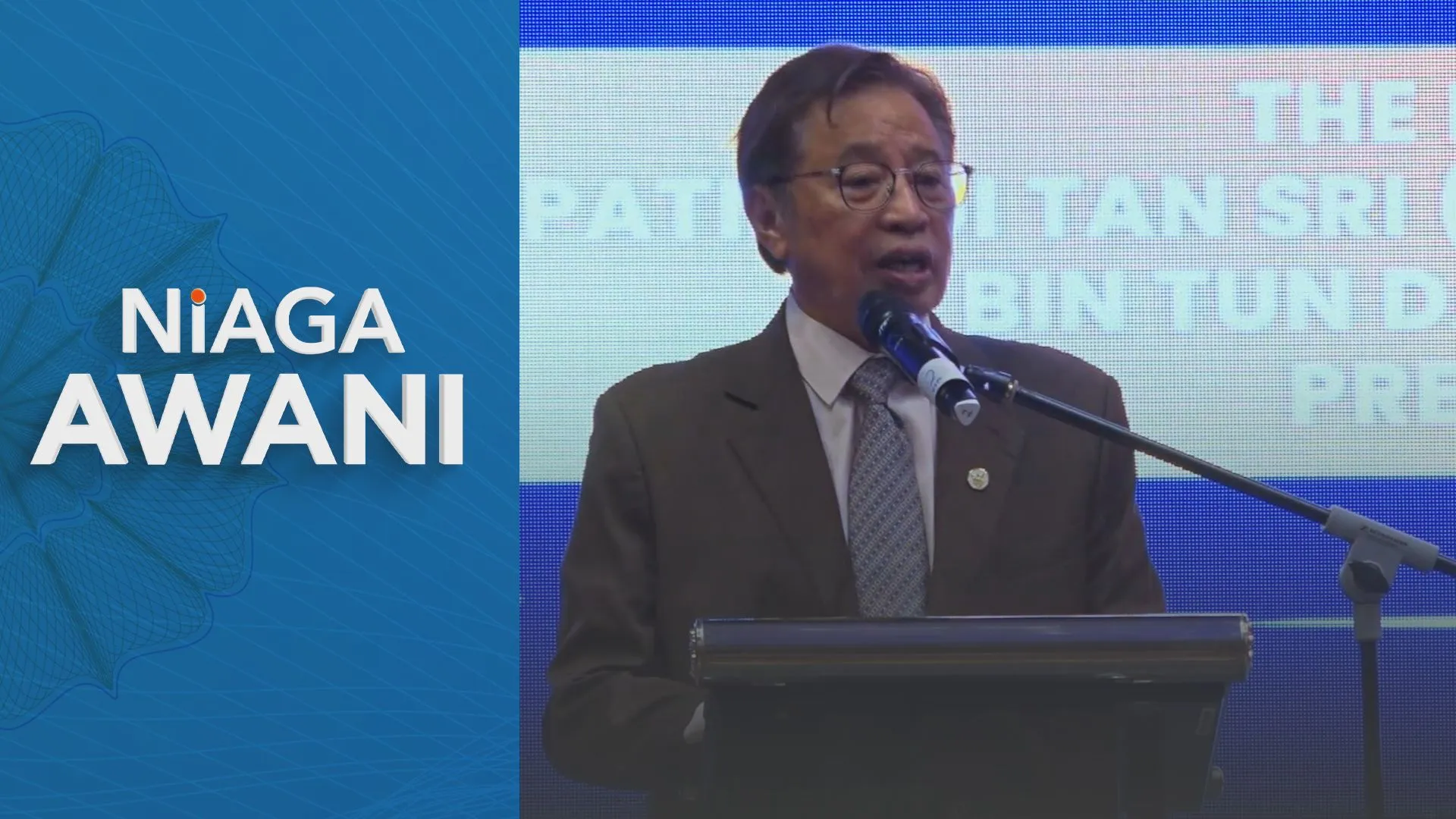 Sarawak guna sisa sawit untuk bahan api penerbangan lestari