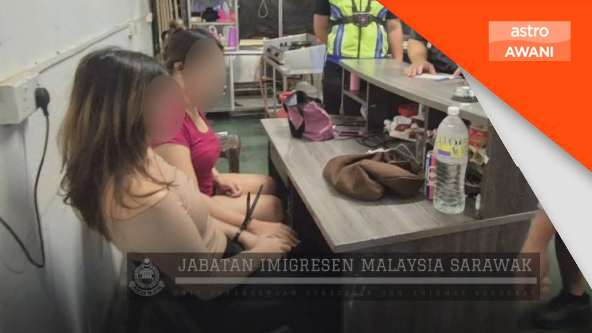 JIM Sarawak tahan 18 warga asing di Kuching