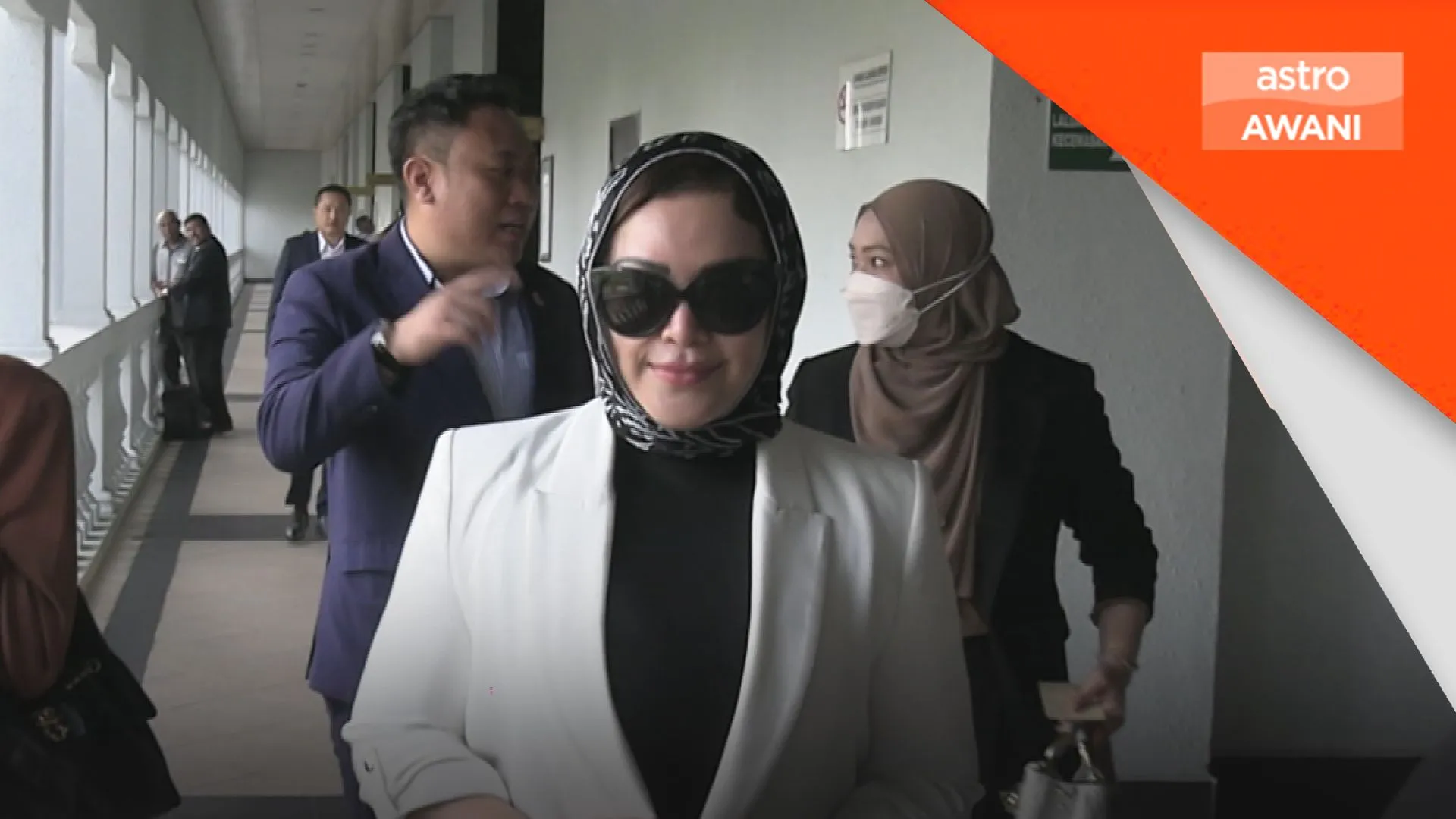 Nasib Zizie Izette ditentukan dua bulan lagi