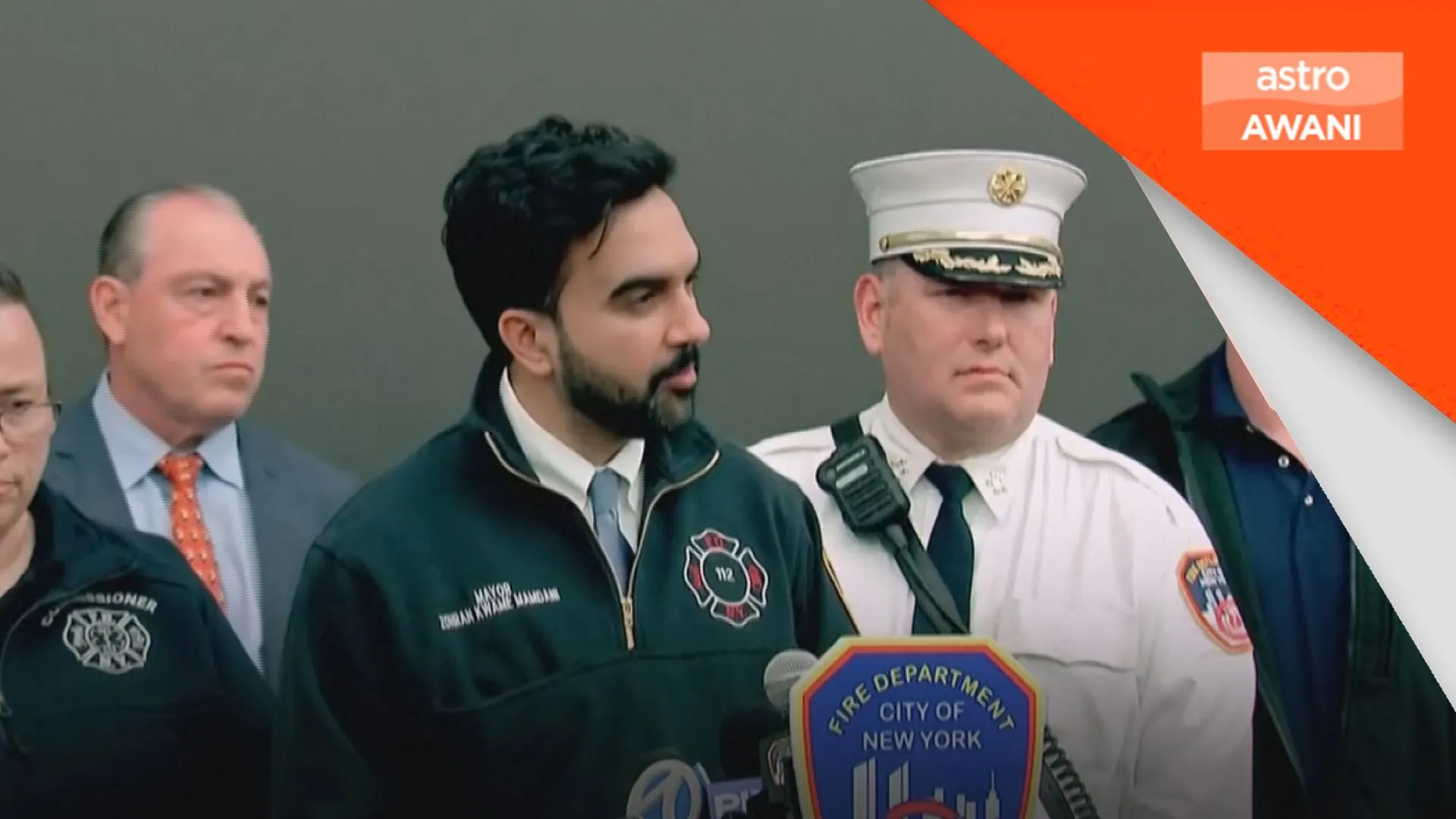 1 maut, termasuk 36 bomba cedera dalam letupan di New York