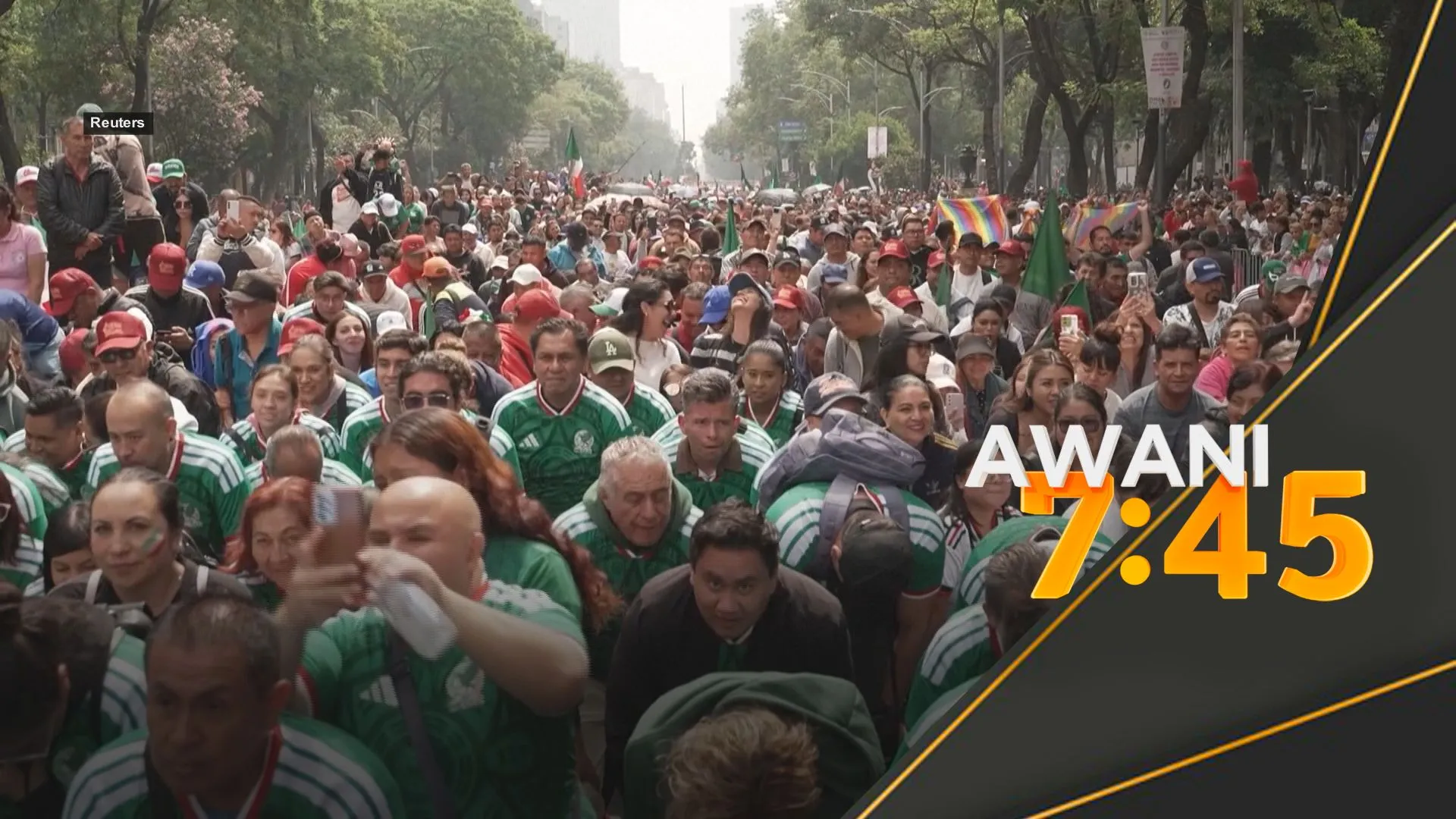 Ribuan sertai ‘Mexican Wave’ terbesar di Mexico City