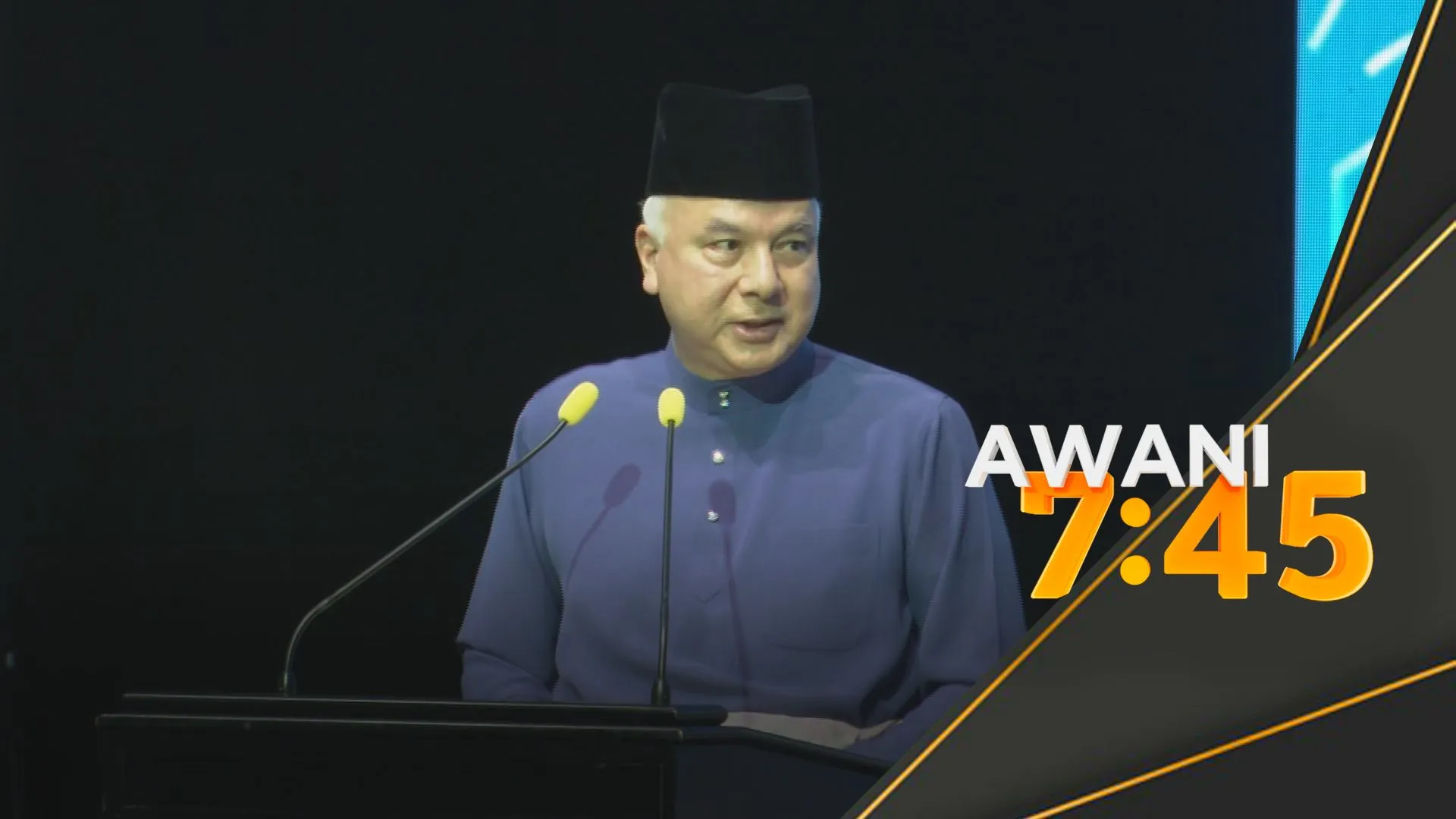 Algoritma ancaman baharu perpaduan, belia jadi rebutan pengaruh - Sultan Nazrin