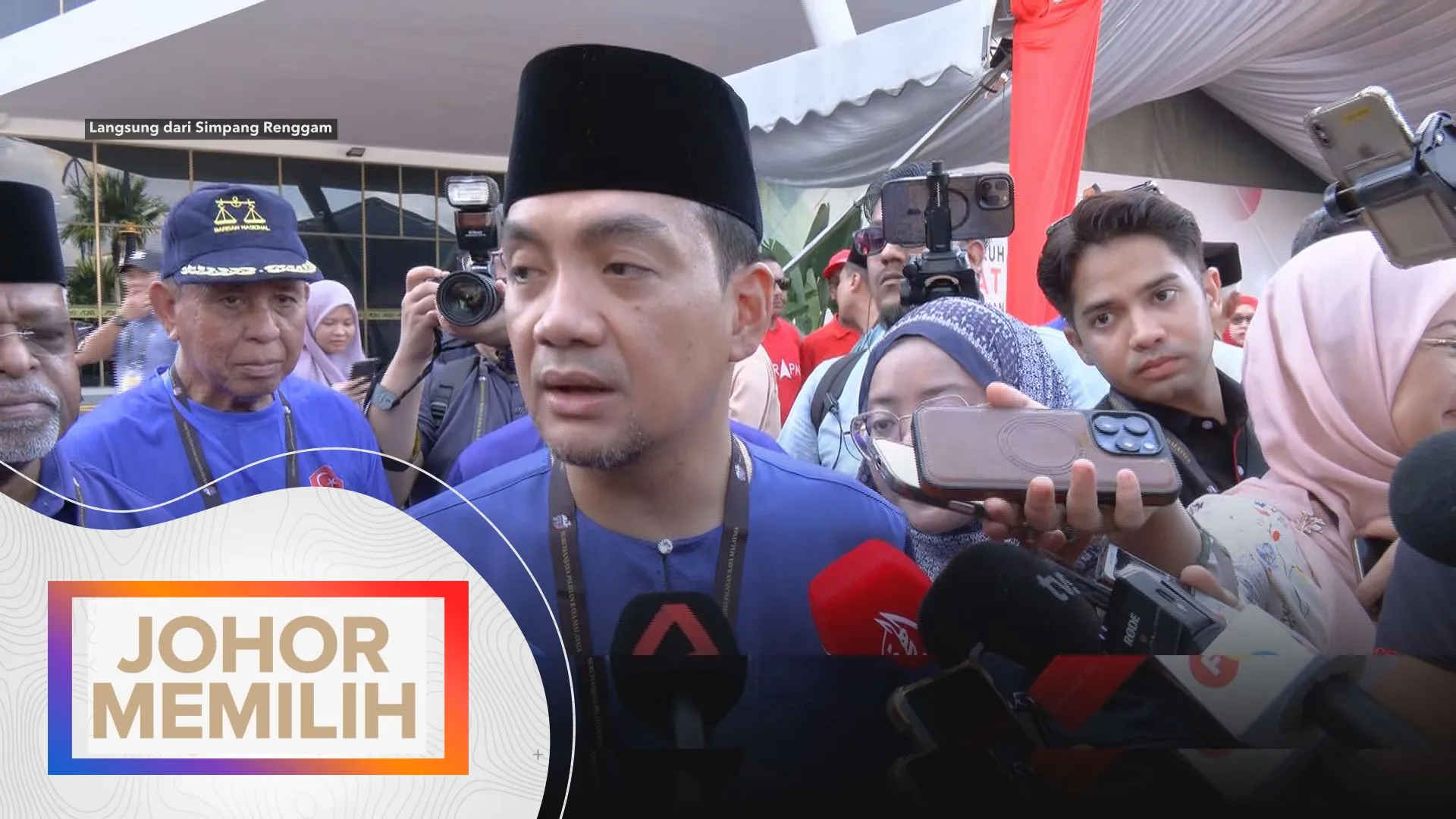 Sidang media Datuk Onn Hafiz Ghazi