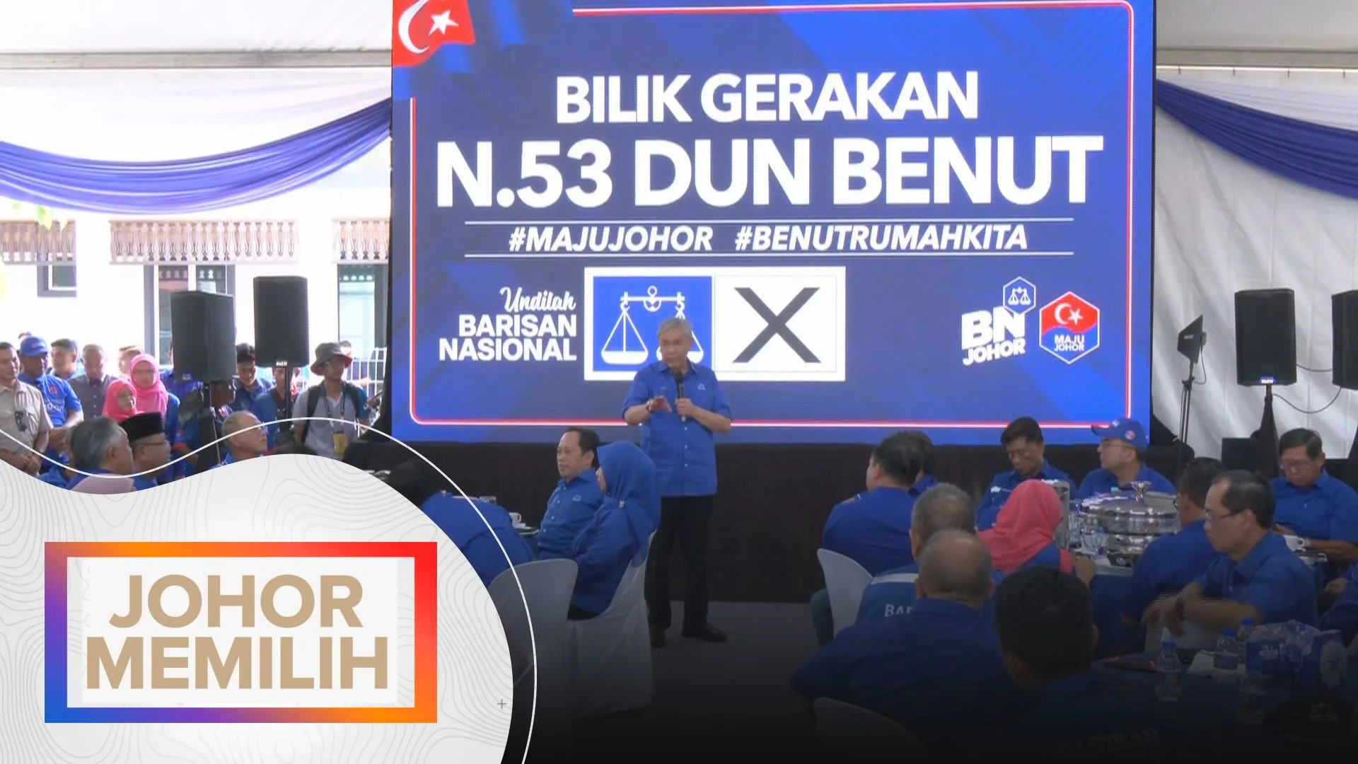 Mungkin ada perbincangan UMNO-PAS di bawah -  Zahid