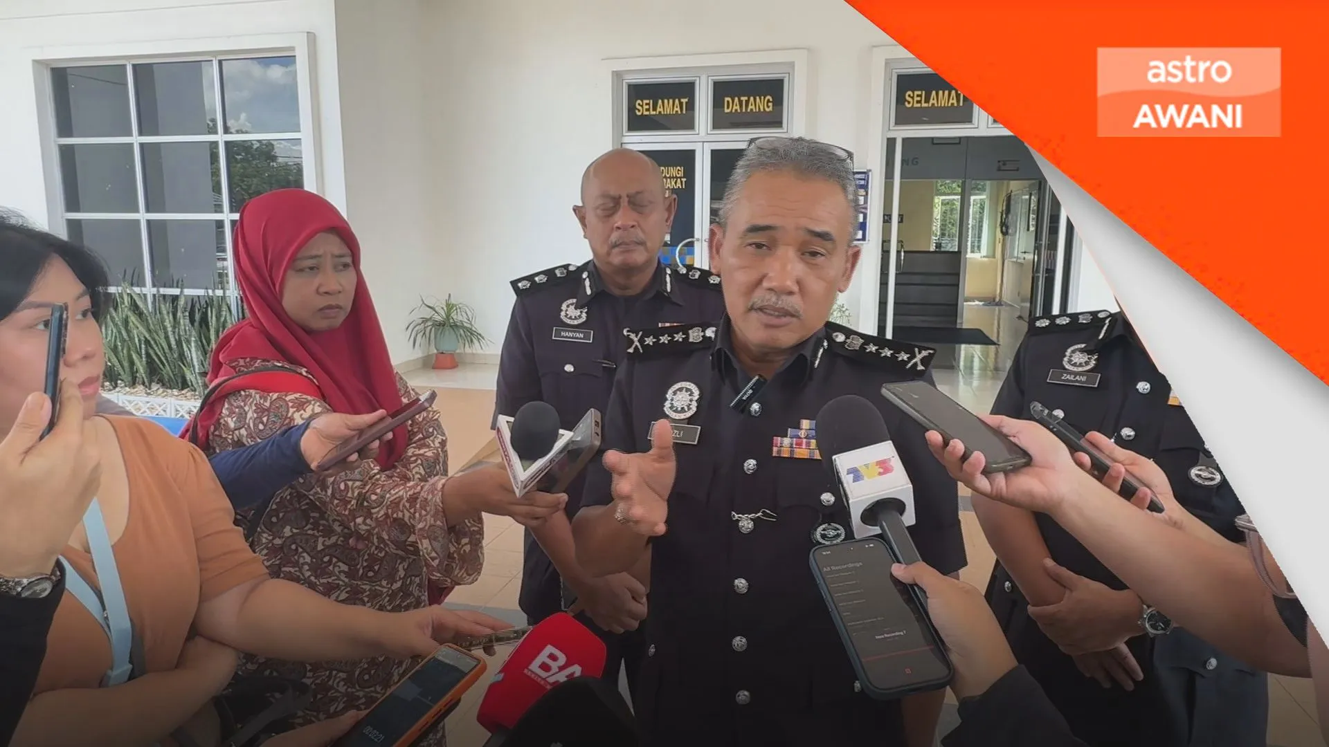 Dua anggota tentera cedera, senjata meletup