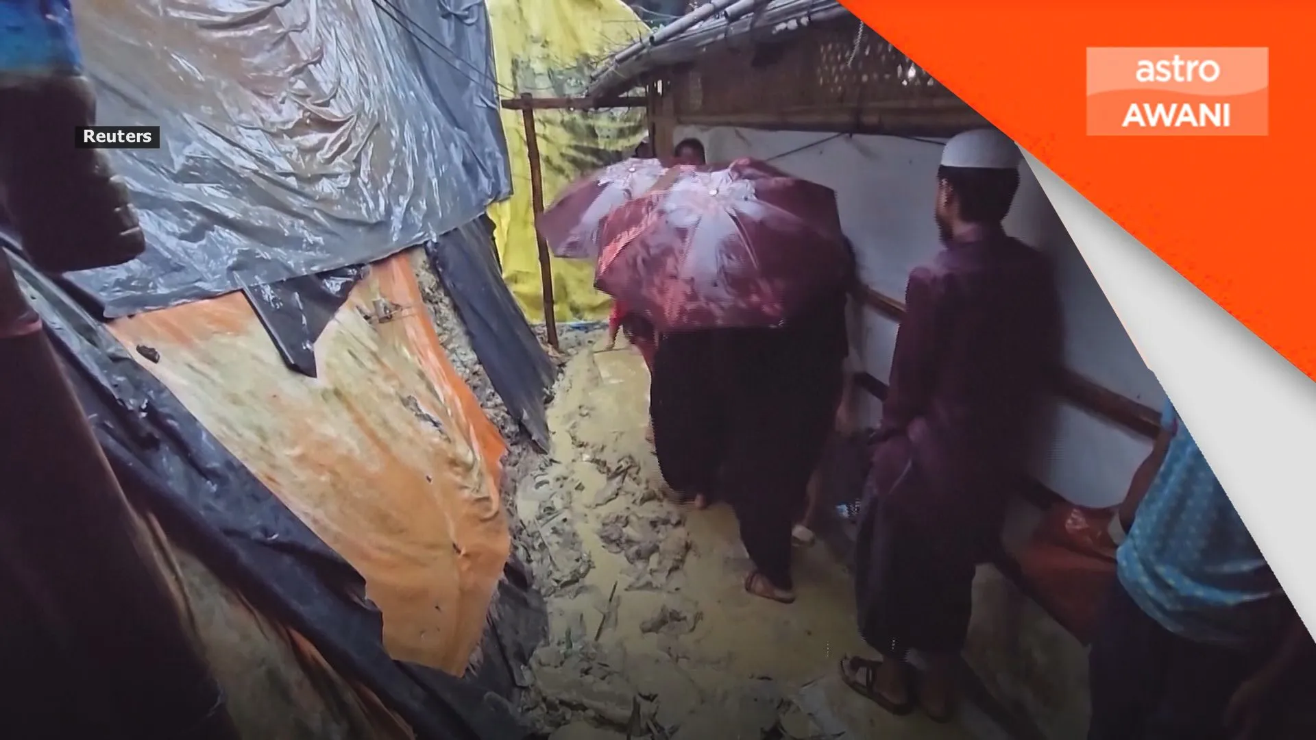 Lapan pelarian Rohingya terbunuh akibat tanah runtuh