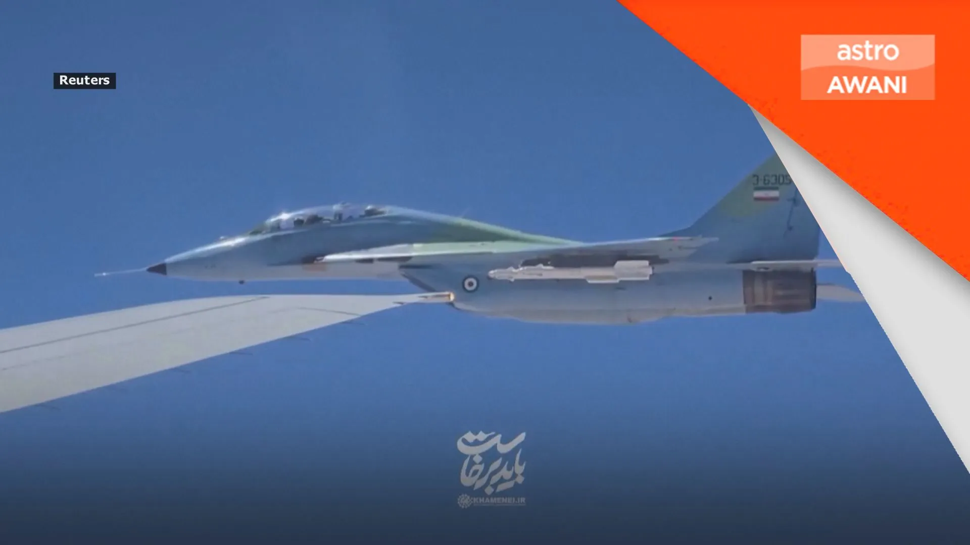 Jet pejuang iringi pesawat bawa keranda Ali Khamenei