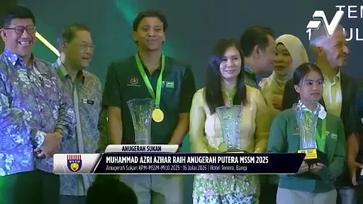 Jaguh kriket negara, Azri Azhar terima Anugerah Putera Khas MSSM 2025