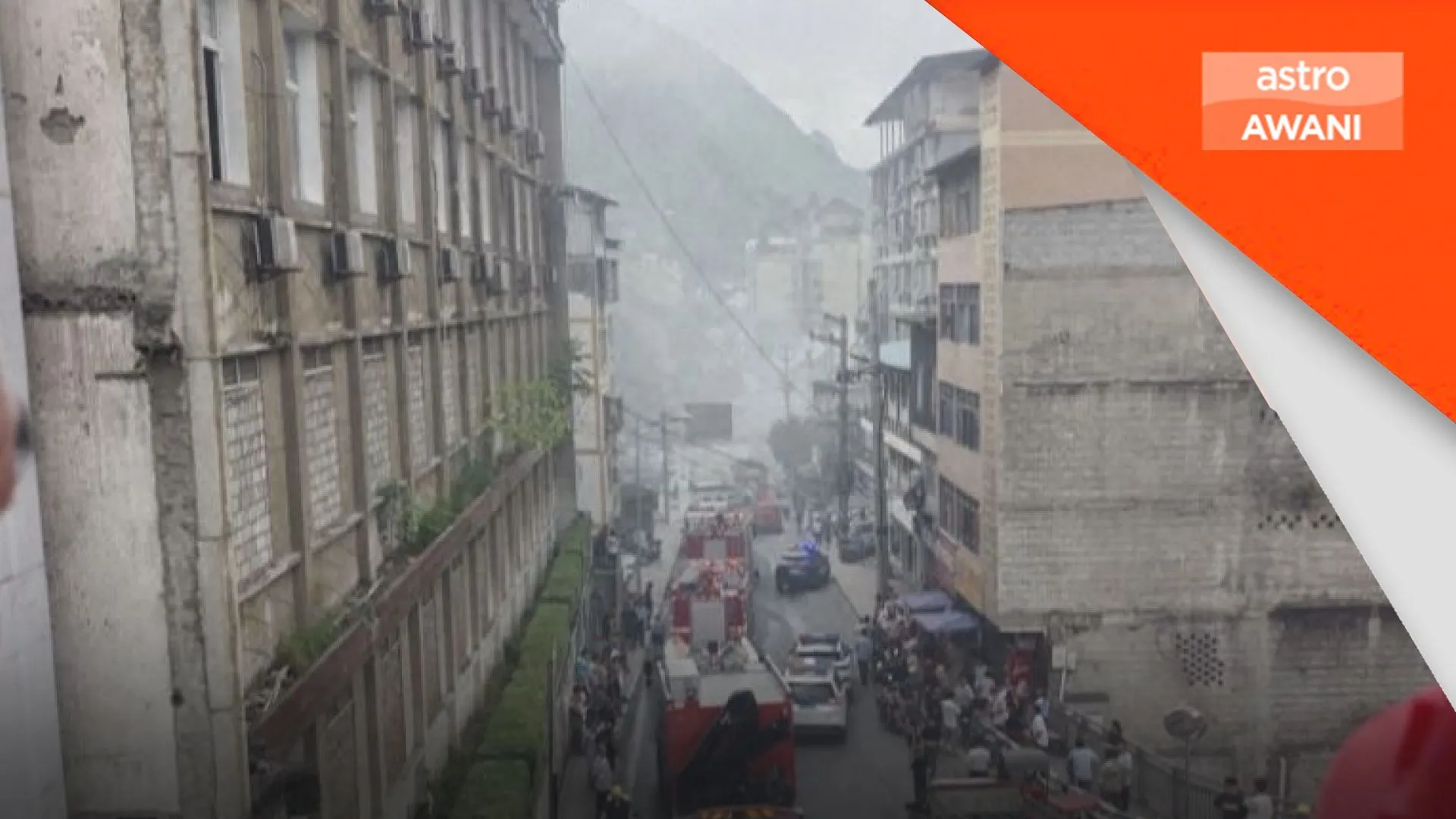 Beberapa penduduk dipercayai terperangkap, tanah runtuh di Chongqing