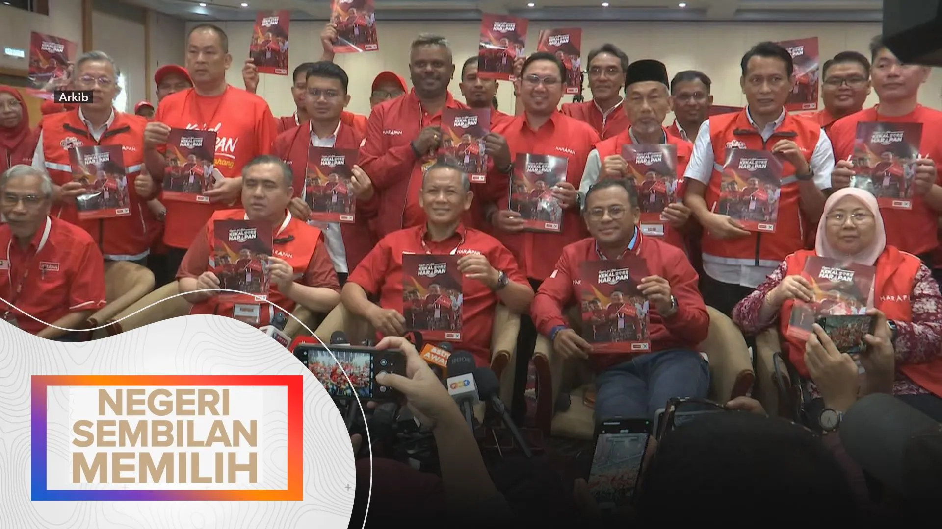 Aminuddin wajar kekal, rekod pentadbiran bukti kemampuan - Anwar