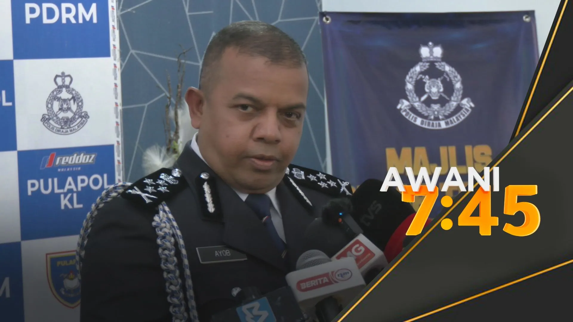 Saya tak berhasrat sertai politik - Ayob Khan