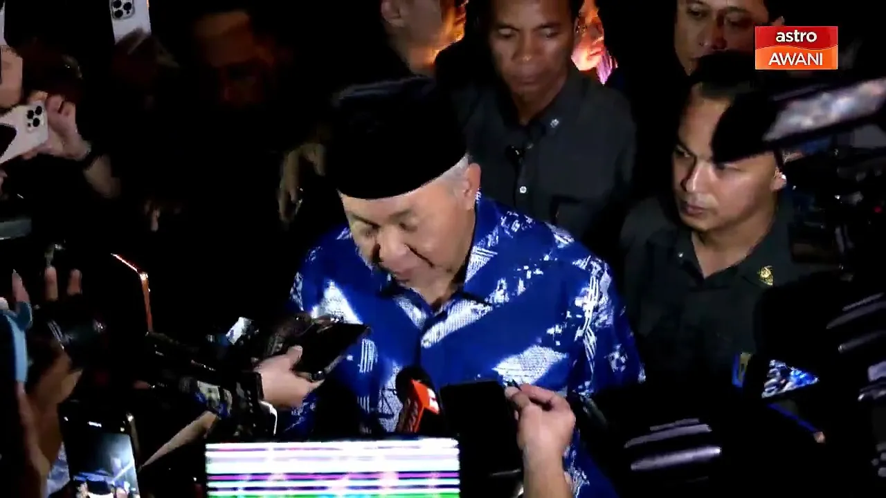 Pihak Istana akan mengeluarkan kenyataan secepat mungkin - Zahid Hamidi