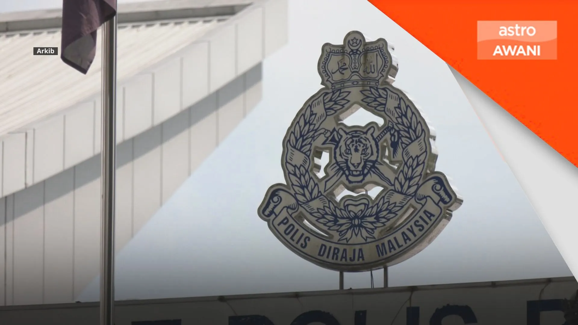 Lelaki serang anggota polis dengan parang ditembak mati di Selama