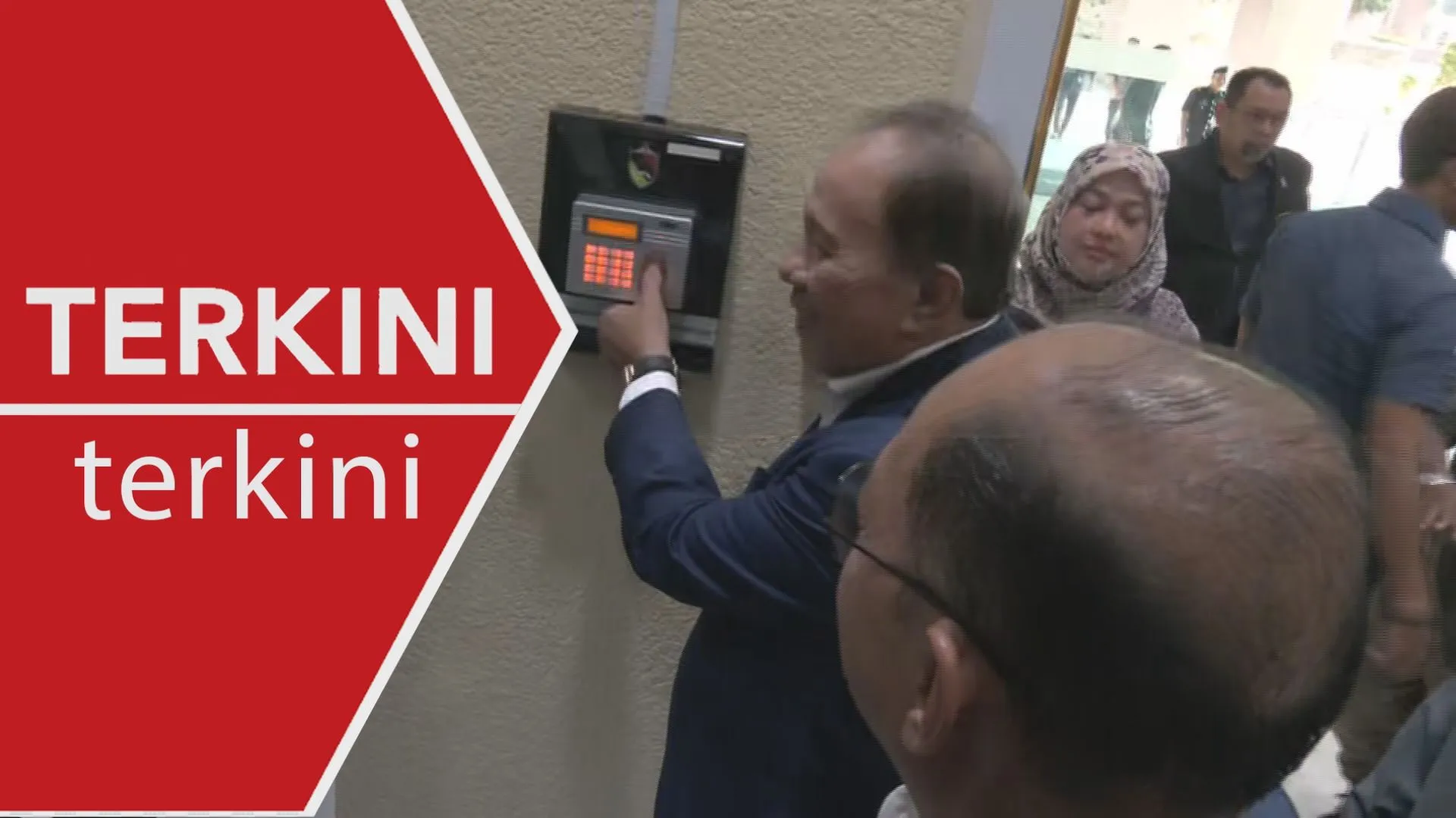 [TERKINI] Ismail Lasim mulakan tugas sebagai Menteri Besar Negeri Sembilan