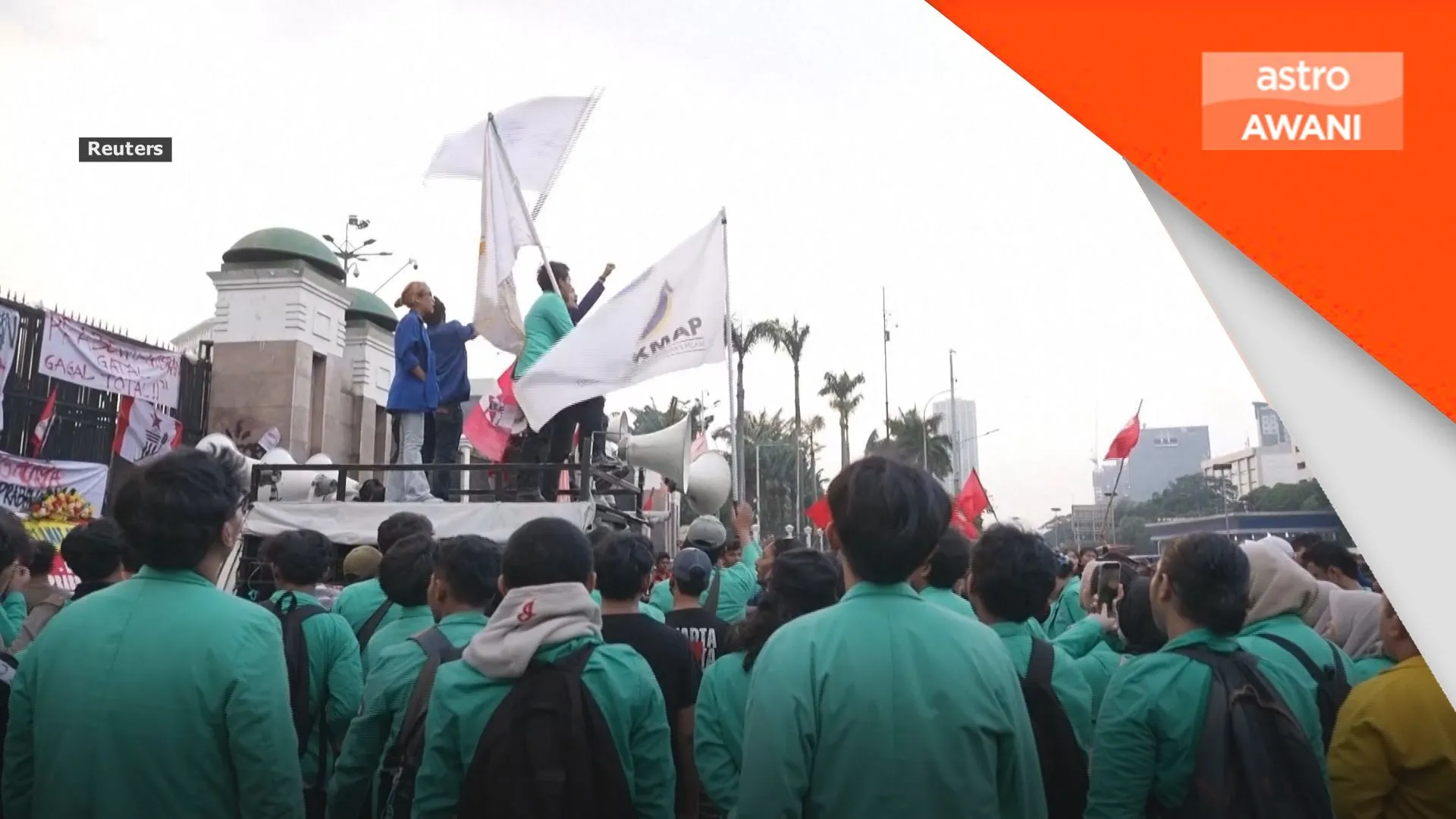 Mahasiswa Indonesia kemuka lapan tuntutan kepada kerajaan