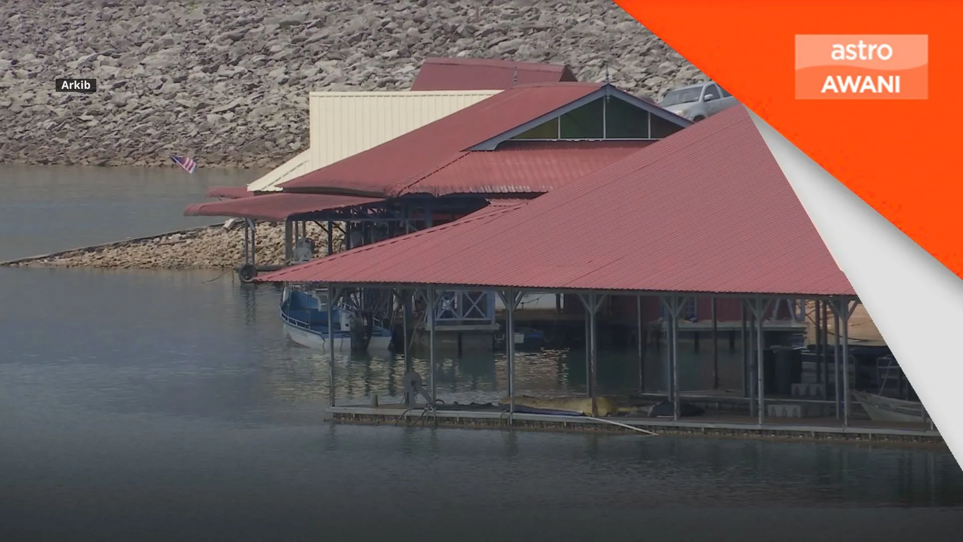 Warga emas maut dalam insiden bot terbalik di Tasik Kenyir