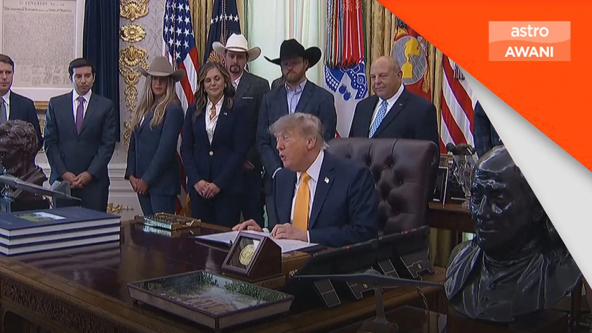 Trump ugut henti dagangan jika kadar faedah kekal