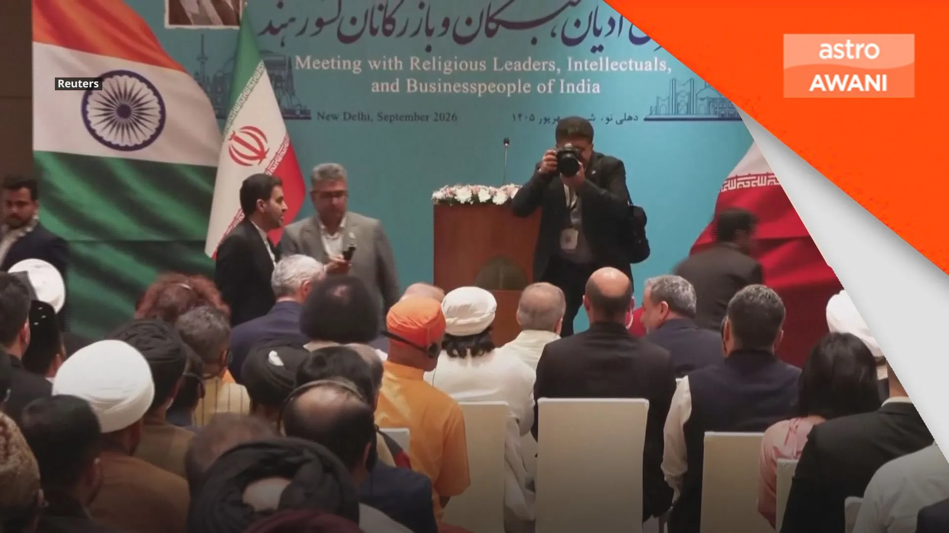 Perjanjian laluan perkapalan Selat Hormuz ditandatangani di Oman pada Isnin