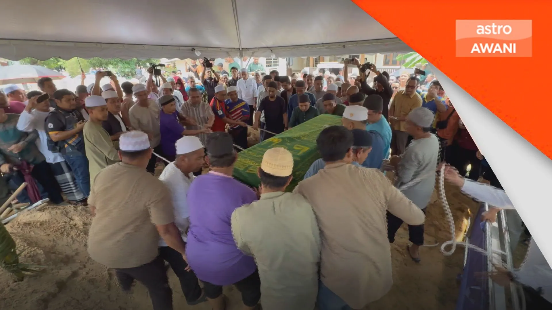 Jenazah Dr Ainul selamat disemadikan