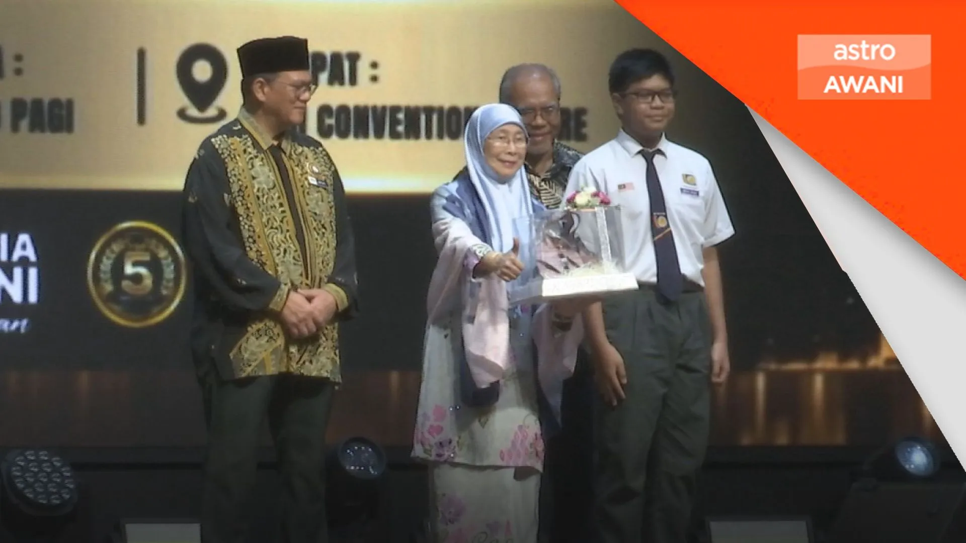 Wan Azizah gesa murid tercicir, pedalaman tidak dipinggir