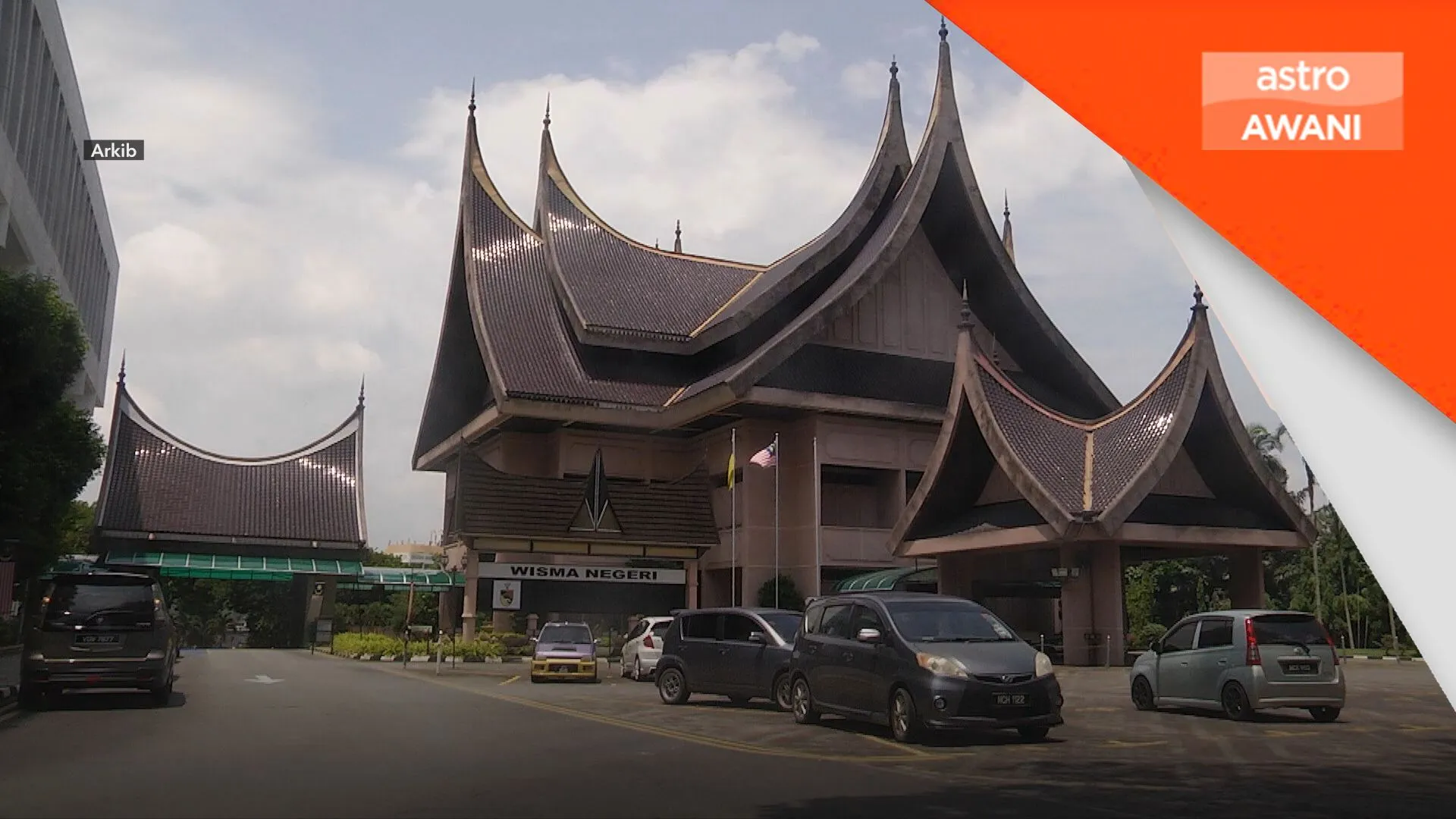 Exco dihalang bertugas, MB gesa arahan dinilai semula