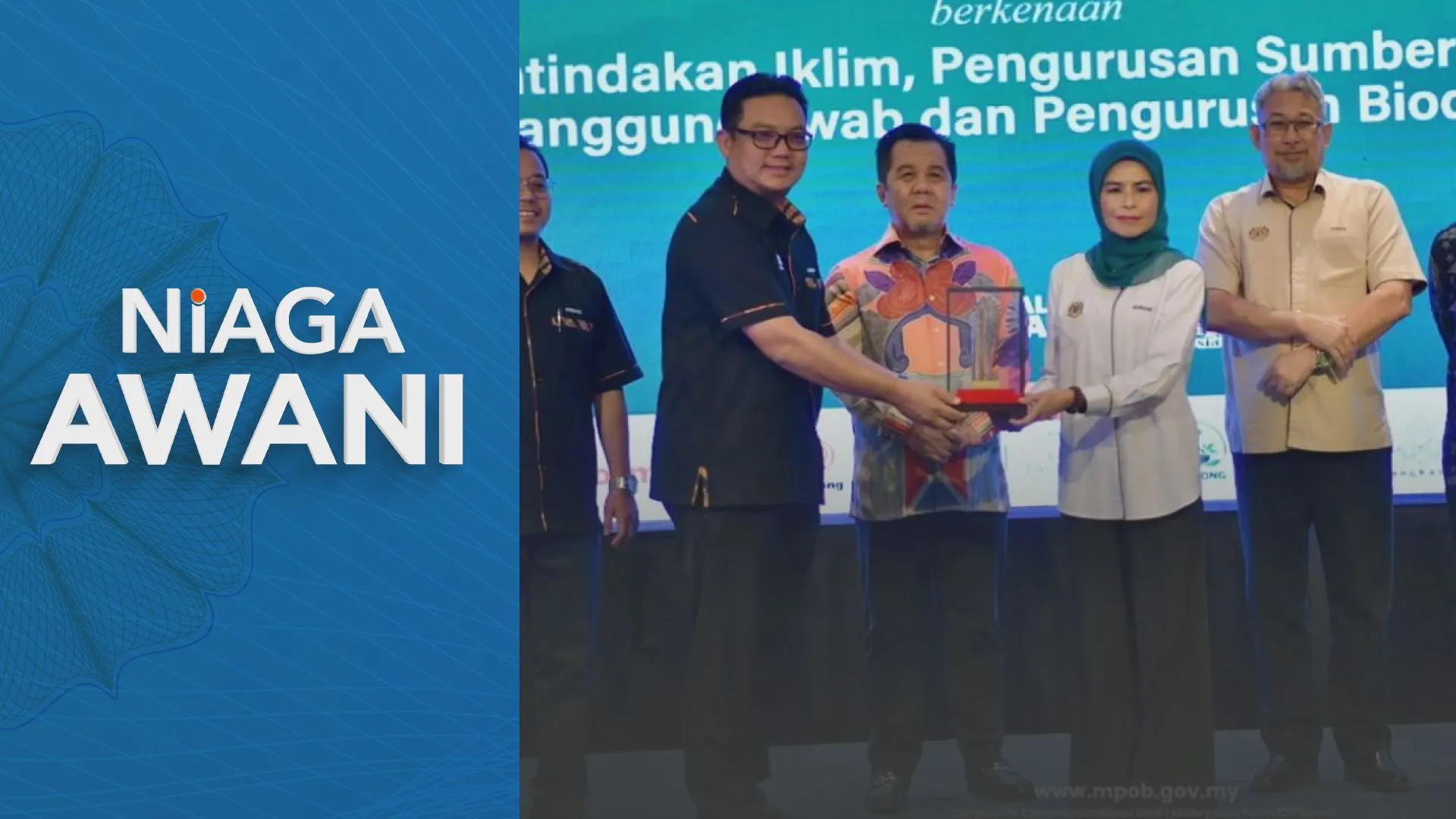 Penanaman semula sawit tingkat produktiviti pekebun kecil