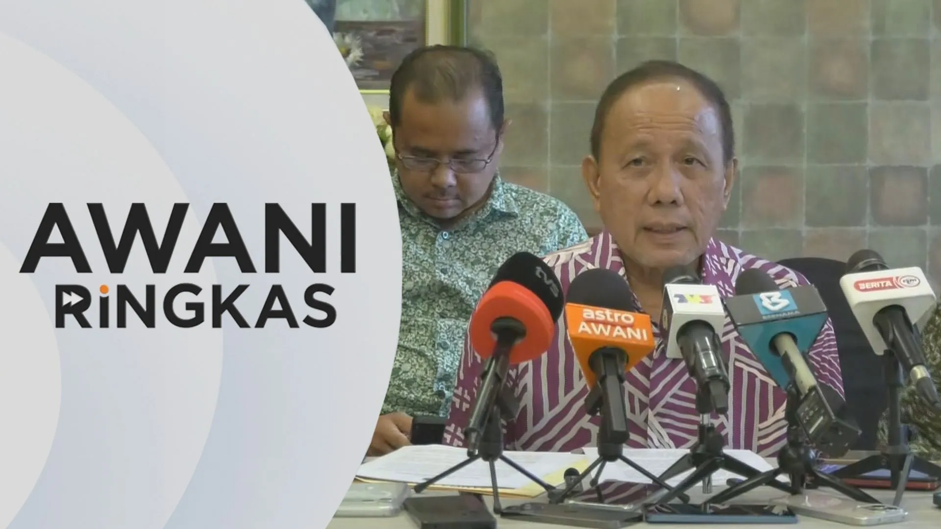 AWANI Ringkas: 'Akur titah Tuanku Muhriz, kemukakan senarai Exco baharu'